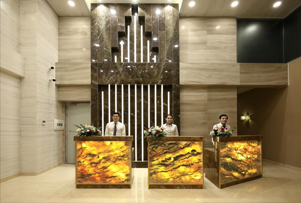 Aurora Western Village Хошимин Экстерьер фото
