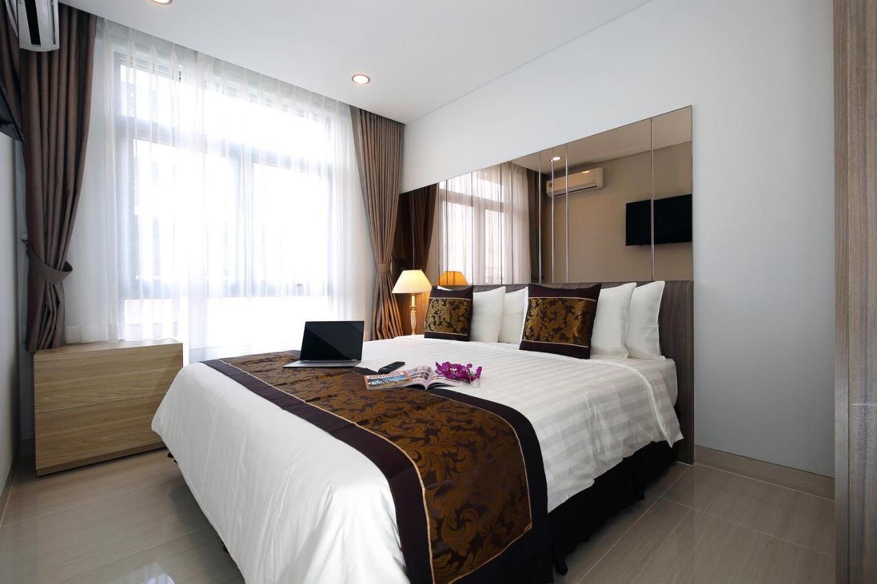 Aurora Western Village Хошимин Экстерьер фото